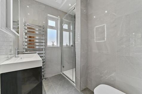 En-Suite&#43;Shower&#43;Room