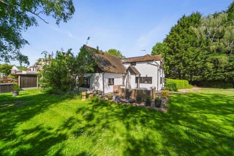 Weald Hall Lane