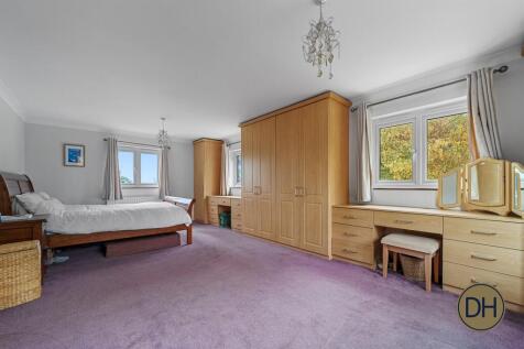 Fingrith House
