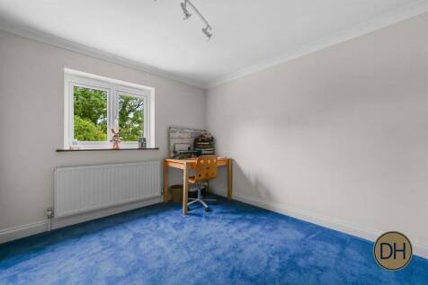 Fingrith House