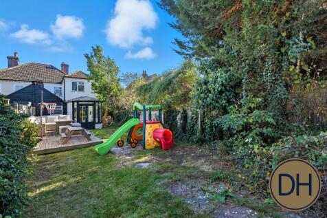 High Road, North Wea