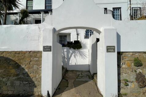 Communal Entrance