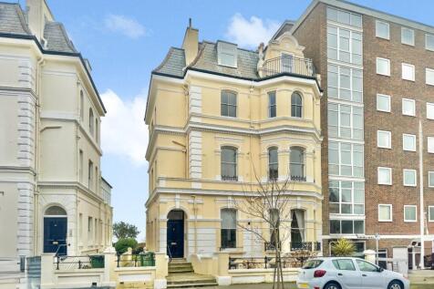 Clifton Crescent
