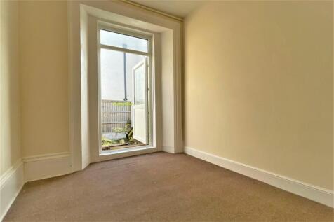 Flat 2