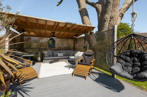 Private Garden