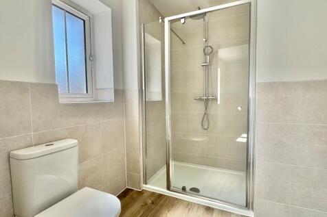 En-Suite Shower