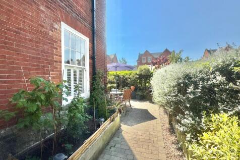 Private Garden