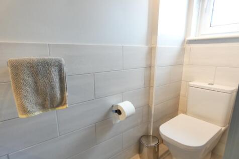 En-suite Cloakroom