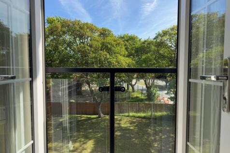 Lounge View