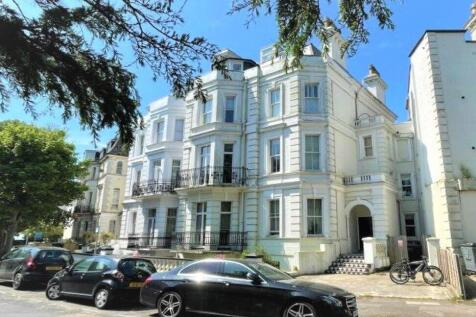 Trinity Crescent