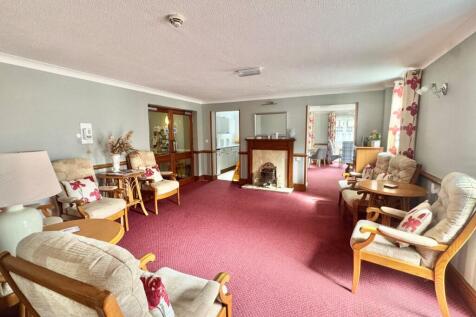 Communal Lounge