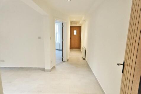 Lower Ground Flat