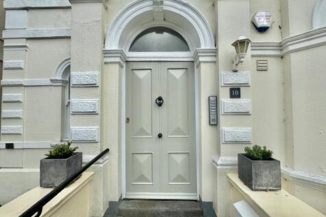 Communal Entrance