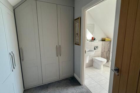 Dressing Space