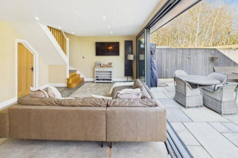 Kitchen/Sitting Room