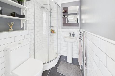 En-Suite Shower