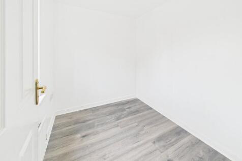 Bedroom 3/Study