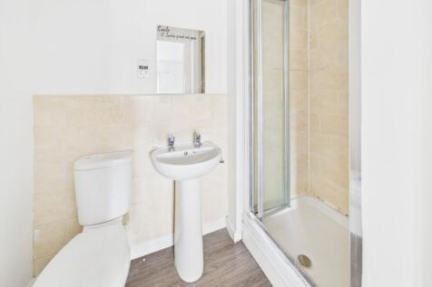 En-Suite Shower