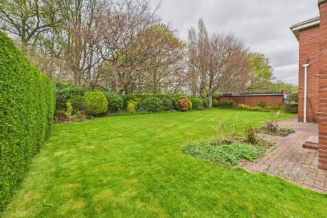 Surrounding Gardens