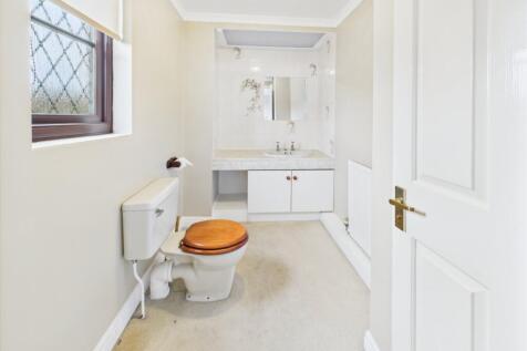 En-Suite Shower Room