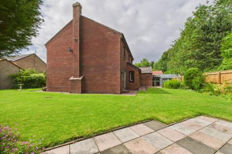 Side/Rear Garden