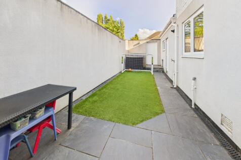 Rear Courtyard