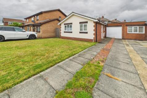 Front Garden/Drive