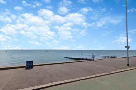 Sea Close By