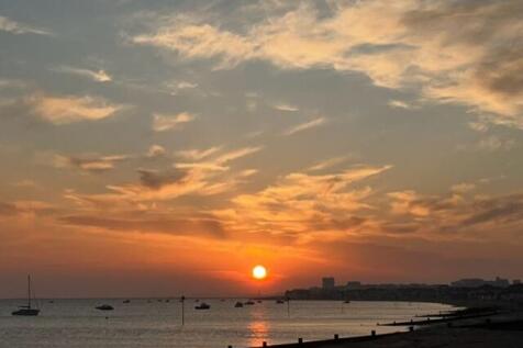 Sea Close By
