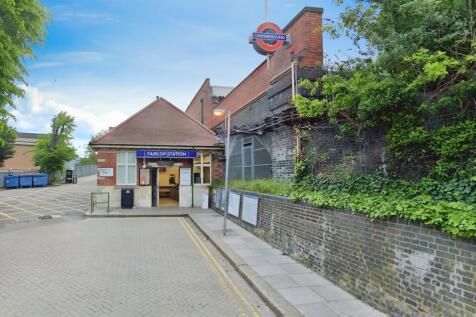 Close To Tube