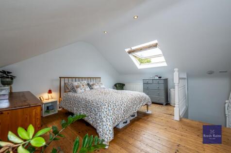 Bed 1