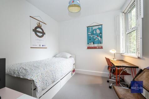 Bed 3