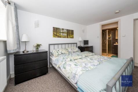 Bed11