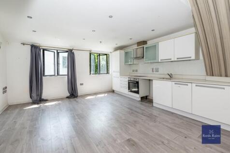 Reception / Kitchen