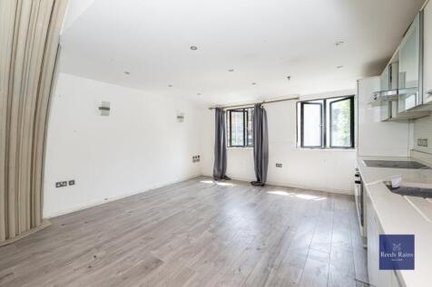 Reception / Kitchen