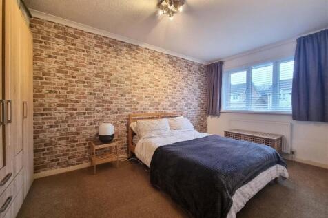 BEDROOM 1&#96;