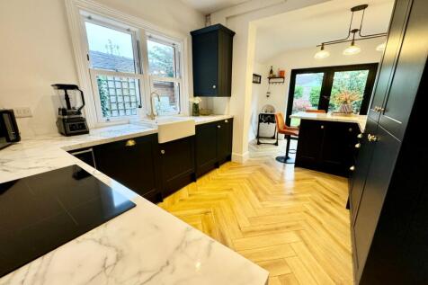Kitchen/Family Room