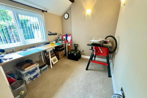 Office/Annexe