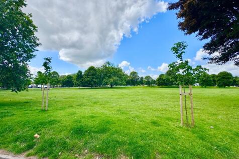 Nearby Parkland