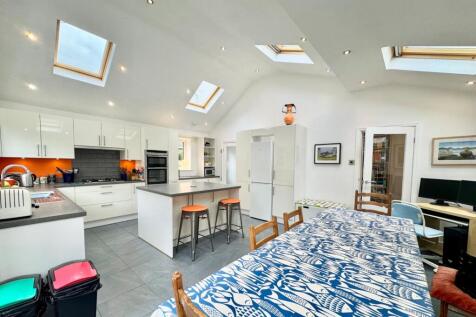 Kitchen/Family Room