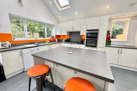 Kitchen/Family Room