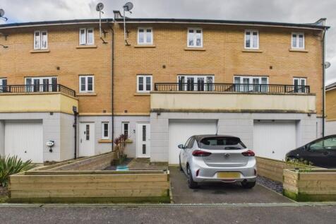 Rear Aspect