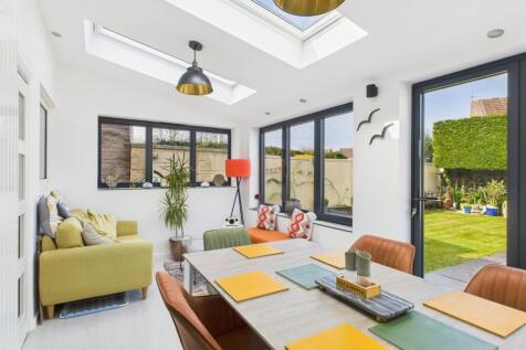 Dining/Family Room