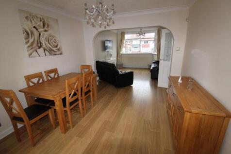Lounge / Dining Room