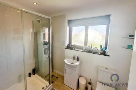 En Suite Shower Room