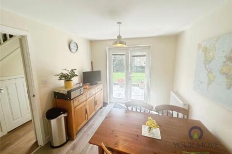Kitchen/Dining Rooom
