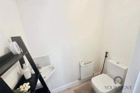Cloak Room/Wc