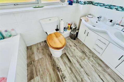 Bathroom/Wc