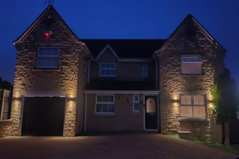 Front By Night