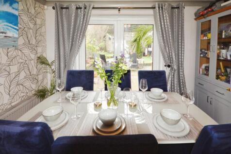 Lounge/Diner